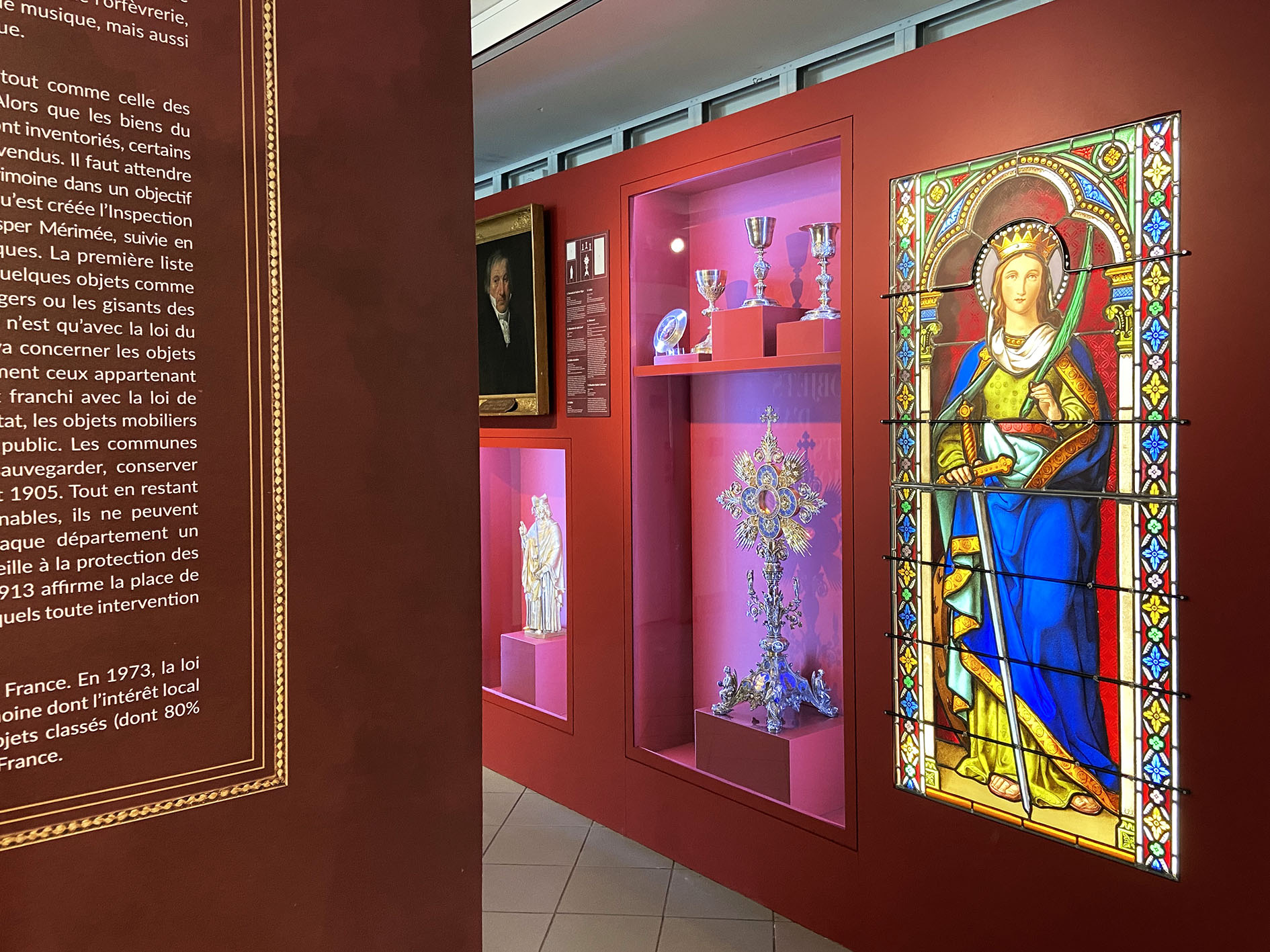 AOA-intro cat graphisme, scénographie, scénographe, graphisme, web design, Angers, Savennières, Bouchemaine, Maine et Loire