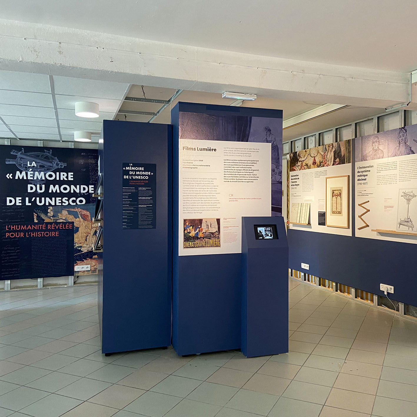 cat graphisme, scénographie, scénographe, graphisme, web design, Angers, Savennières, Bouchemaine, Maine et Loire